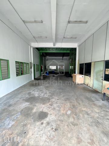 Kapar Meru facing main road intermediate link factory For Rent 1