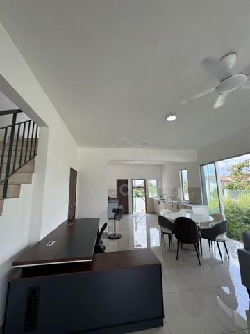 Fully Furnished 2Sty Corner @ Bdr Tasik Kesuma Semenyih nrEco Majestic 1