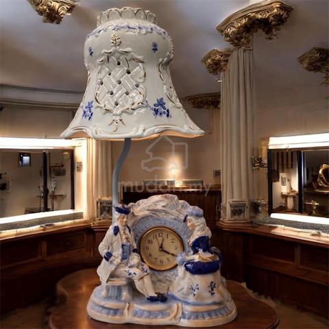 Carousel Image