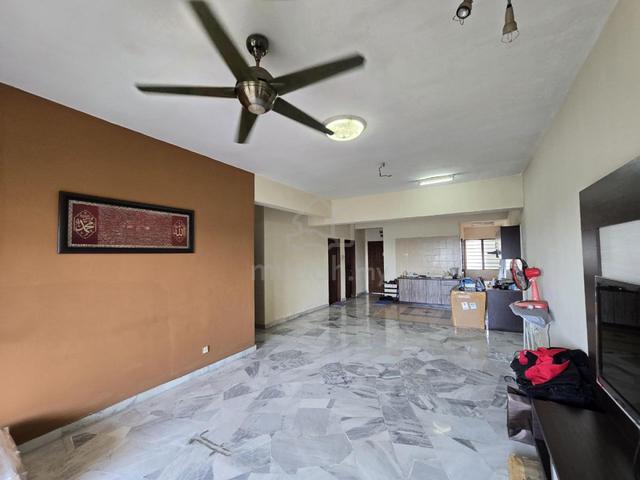 Sri Alam 1