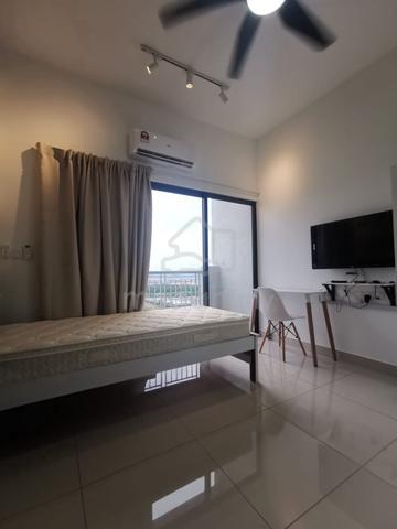 Middle & Medium Bedroom for Rent – The Olive @ Sunsuria City 1