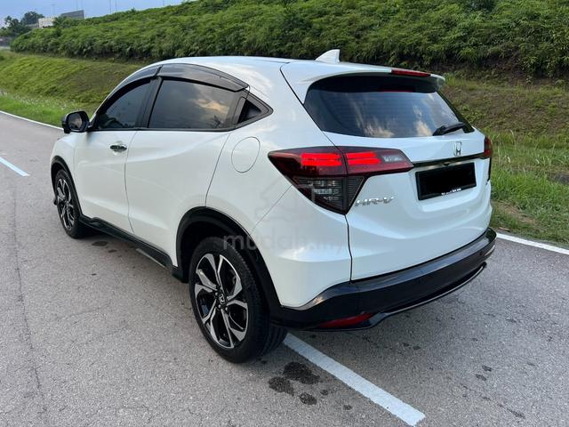 2021 Honda HR-V 1.8 RS (A) FSR HONDA , WARRANTY - 2