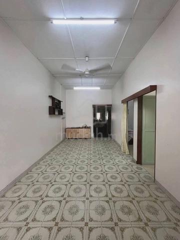 dekat Kluang Mall - Rumah Teres 1 Tingkat 1