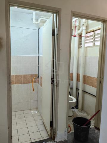Pinang Court 2 1