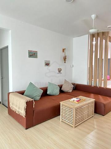 Room for rent at E-Residence Apartment Telipok 1