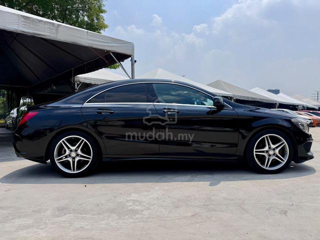 Mercedes Benz CLA-CLASS 1.6 180 AMG 1 OWNER FULON - 3
