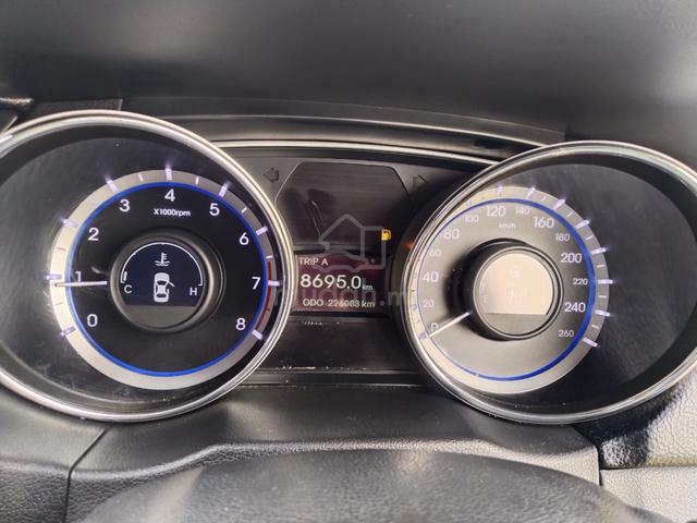 2012 Hyundai SONATA 2.0 ELEGANCE YF (A) - 3