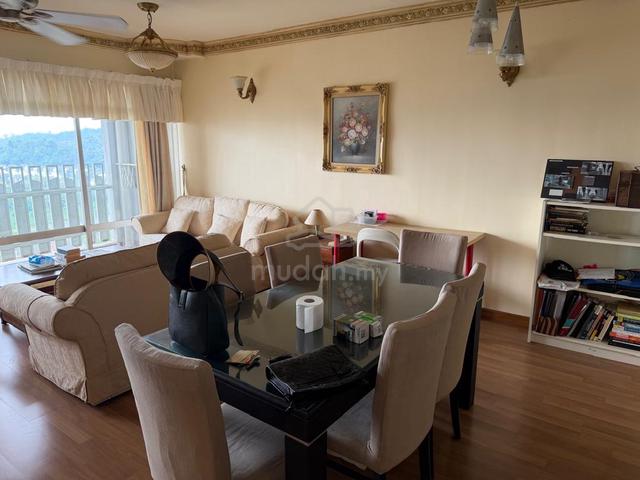 Perdana Exclusive Condo 1