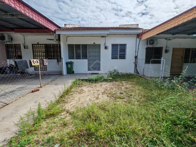 Rumah Murah di Botani Facing Open Depan Padang 2