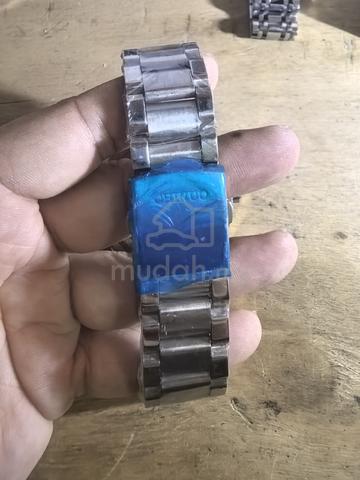 Chinud quartz watch for sell - photo 6 of 6