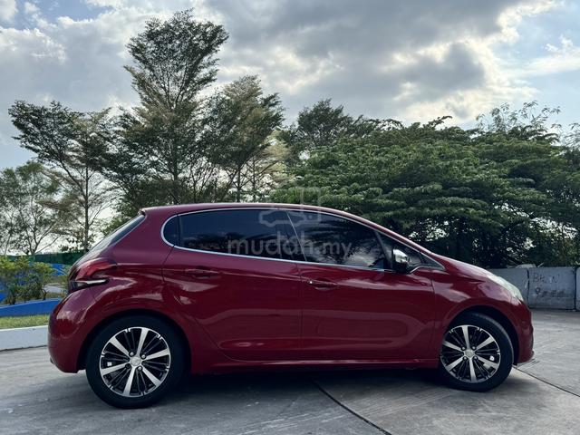2017 Peugeot 208 1.2 PURETECH (A) - 3