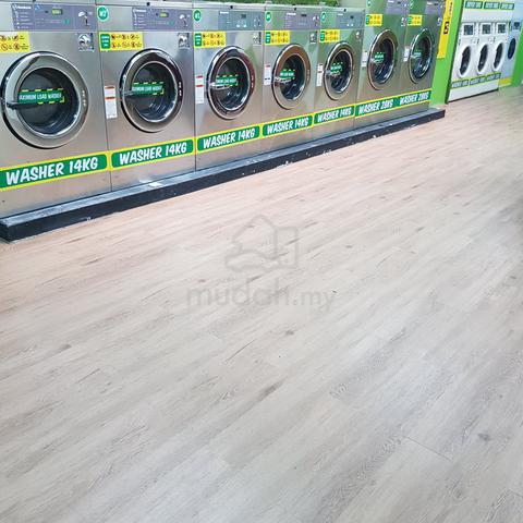 INSTALL FLOOR VINYL l tebal 3mm l corak kayuan l l - photo 4 of 6