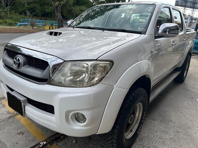 2011 Toyota HILUX 3.0 G DUAL CAB (A) - 1
