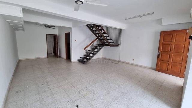 MURAH NEAR MRT🔥 Double Storey Terrace Serdang Raya 1