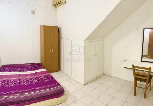 NICE $ KingSize 2X A/C (WiFi+Free Parking)walk 2MRT 1