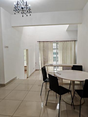 Bayan Villa, Seri Kembangan 1