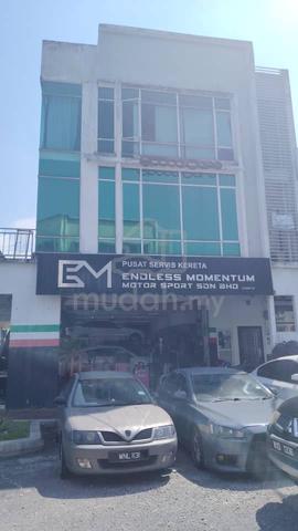 3 Storey Corner Shop Lot For Sale at Equine Seri Kembangan 1