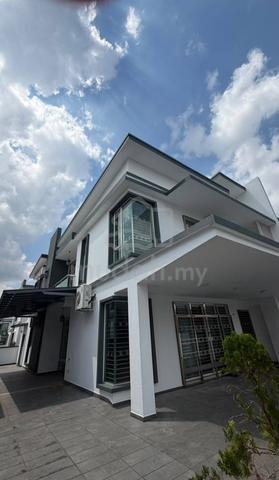 Senibong Villas Double Storey Semid House Intermediate For Rent 1