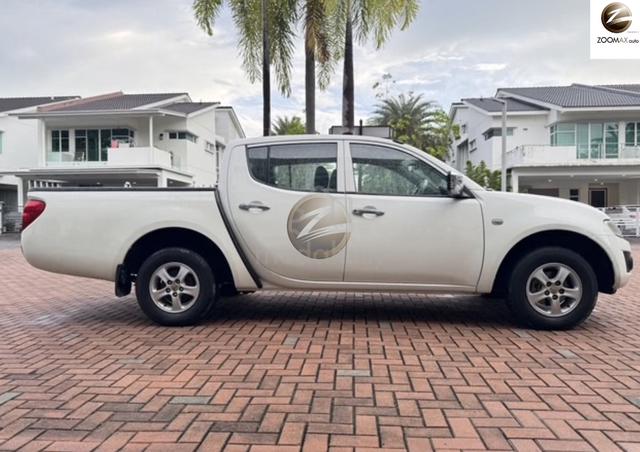 2012 Mitsubishi TRITON 2.5 LITE (M) FACELIFT - 5
