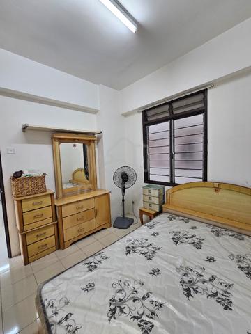 Sri Aman Block C (Sri Aman Block 1 & 3) 1