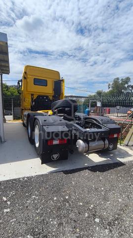 Foton Auman R 6X2 Cummins Engine 11.8L 460hp - 4