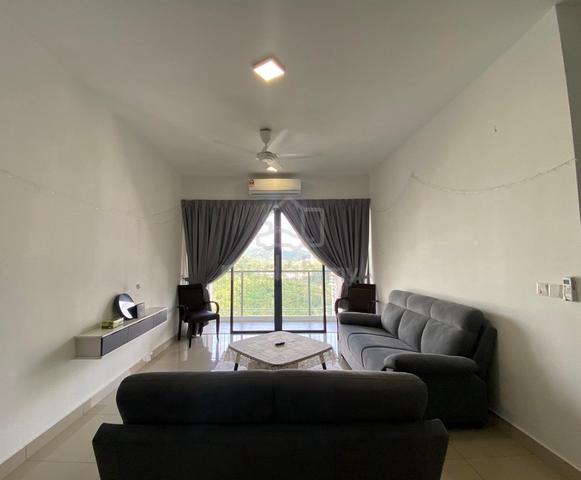 Topaz Residence 1