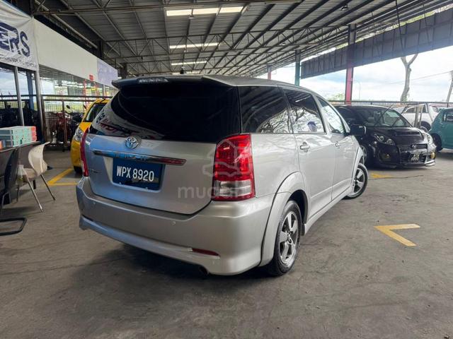 2006 Toyota WISH 2.0 G ANE10G FACELIFT (A) - 3