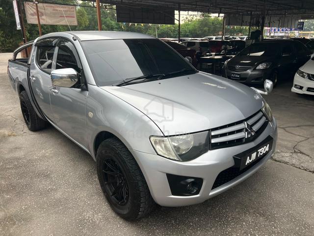 2014 Mitsubishi TRITON 2.5 LITE KA4TNJNMFR (M) - 3