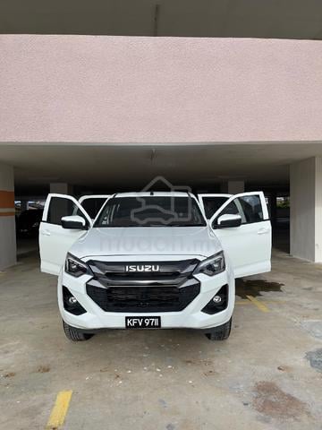 2024 Isuzu D-MAX 1.9 AUTO PLUS MY21 UPDATED (A) - 3