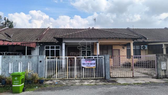 Teres Setingkat Bebas Banjir Di Indera Mahkota 2, Kuantan 1