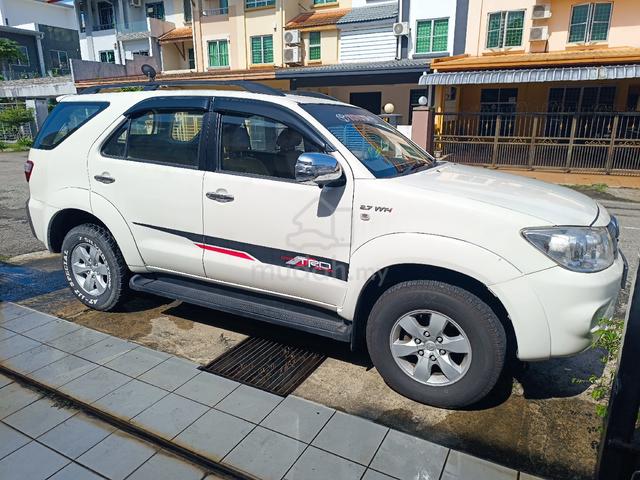 2009 Toyota FORTUNER 2.7 V TGN51R-NKPSKE FACELIFT - 2