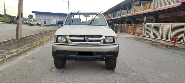 2002 Toyota HILUX SR 2.8 SINGLE CAB(M)1 Owner Only - 2