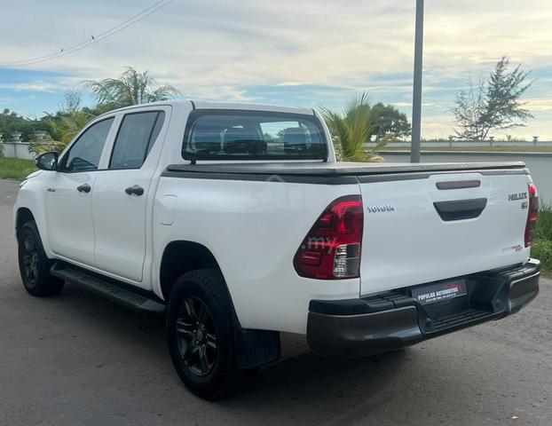 Full Loan 2023 Toyota HILUX 2.4E Auto - 2