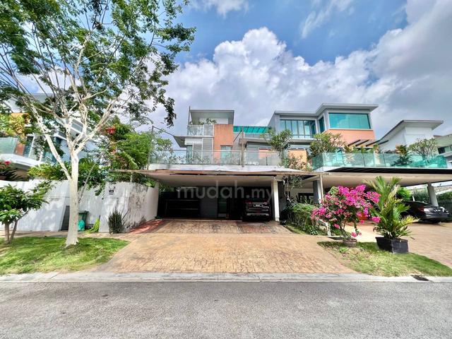 2.5 Sty SEMI-D Lakehill Villa Bangi 1