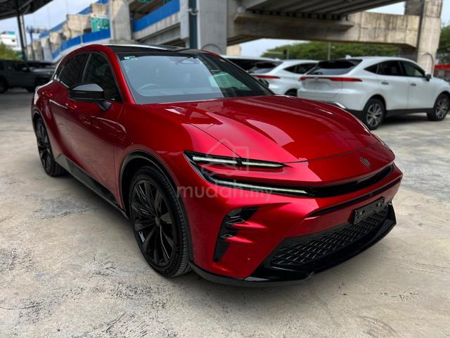 2024 Toyota Crown Sport 2.5 Z HEV Emotional Red - 1