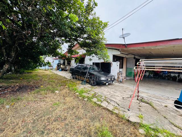 1 Storey house, Corner unit, Taman Seri Bayu, Karak 1