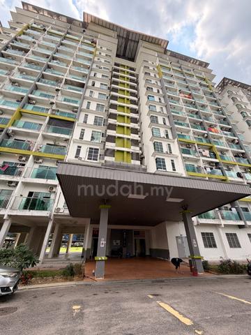 The Twin Residences @ Tampoi 1