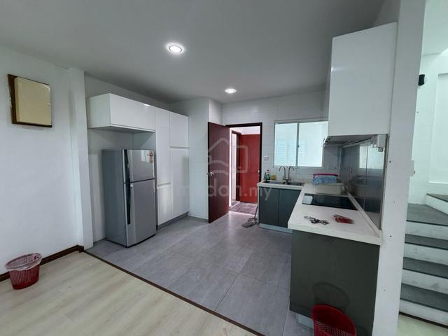 Taman Springfield For Sale 1