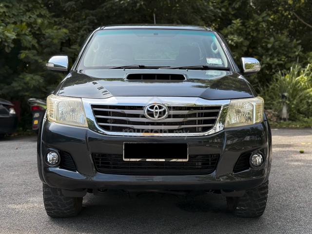 2014 Toyota HILUX 2.5 G VNT (A) - 2