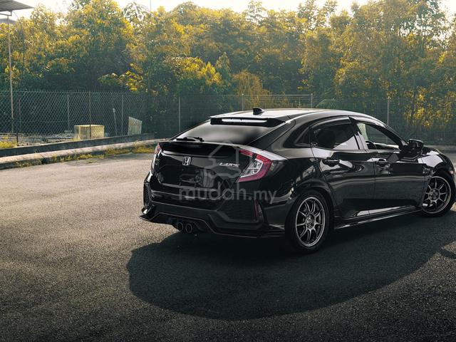 2018 Honda CIVIC 1.5 HATCHBACK (A) - 4