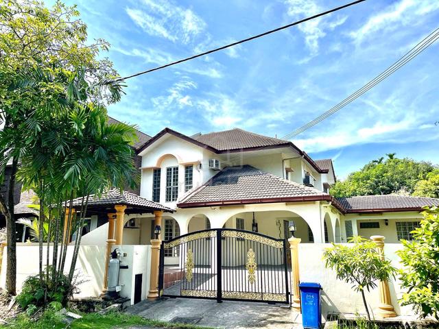 Corner Lot🔥 Semi D at Jalan Tengku Ampuan Basik, Seksyen 9, Shah Alam 1