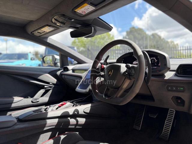 2024 Lamborghini Revuelto - 4
