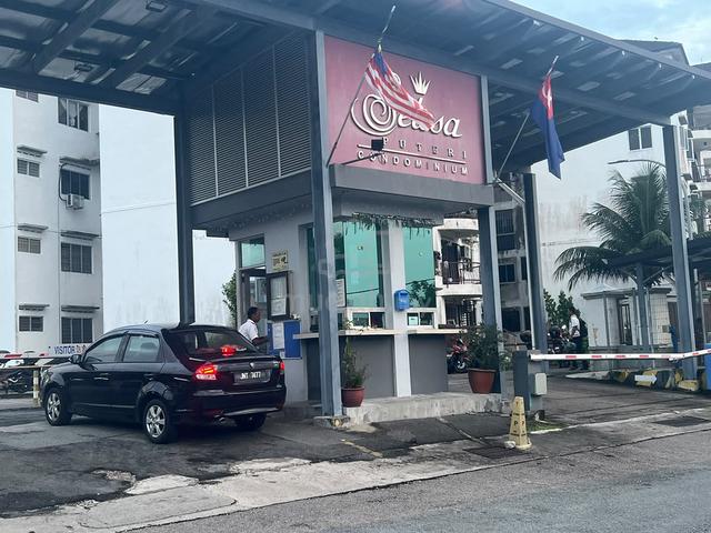 Selesa Puteri Condominium 1