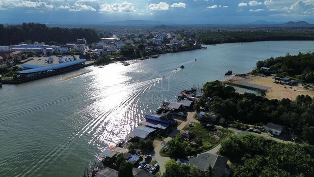 Tanah Industri 6acre 1st Layer Dari Sungai 1