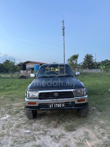 2003 Toyota HILUX 2.5 SR TURBO MY03 KDN190 (A) - 1
