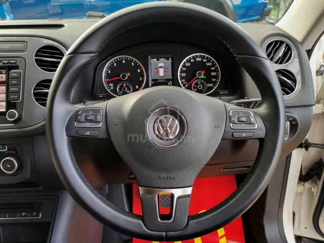 Volkswagen TIGUAN 2.0 TSI 4MOTION SUV E/SEAT WRNTY - 4