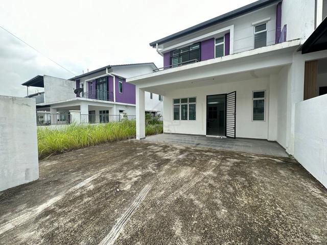 Taman Pulai Mutiara Lavender Type 32x70 Cluster House 4R3B Near Tuas 1