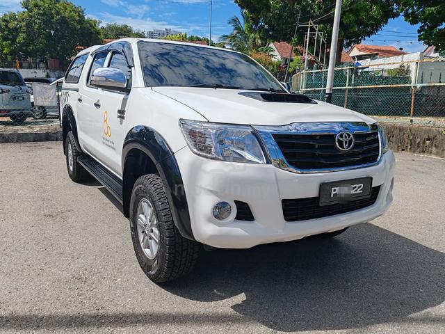 2012 Toyota HILUX 3.0 G VNT FACELIFT (A) - 1