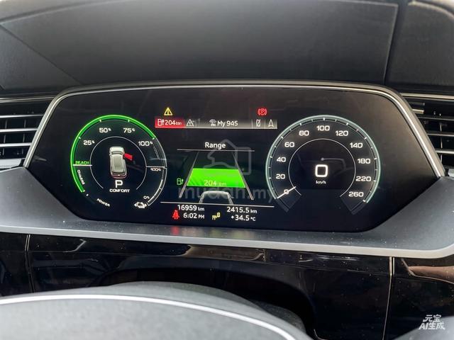 (2021) AUDI Q8 E-TRON 55 Sportback Quattro S-Line - 2