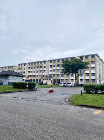 Larkin Idaman Apartment 1